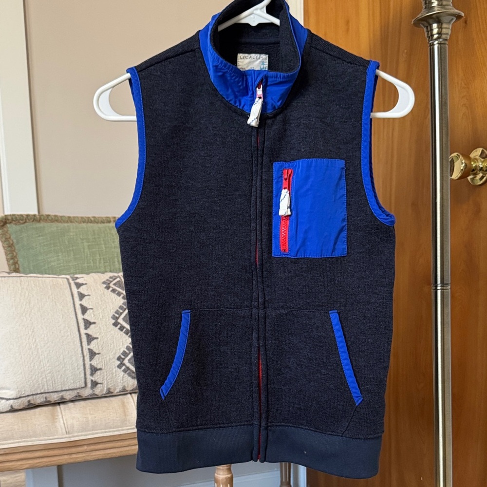 crewcuts navy blue fleece vest Boys 12 Red and Blue Details